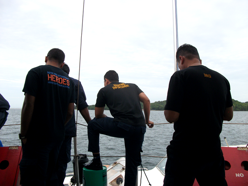 Labuan Beach & Underwater Cleaning 2013