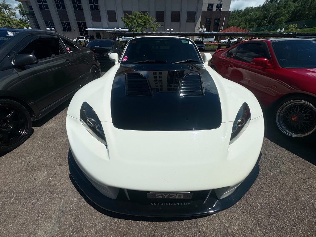 Honda S2000 Front Wide